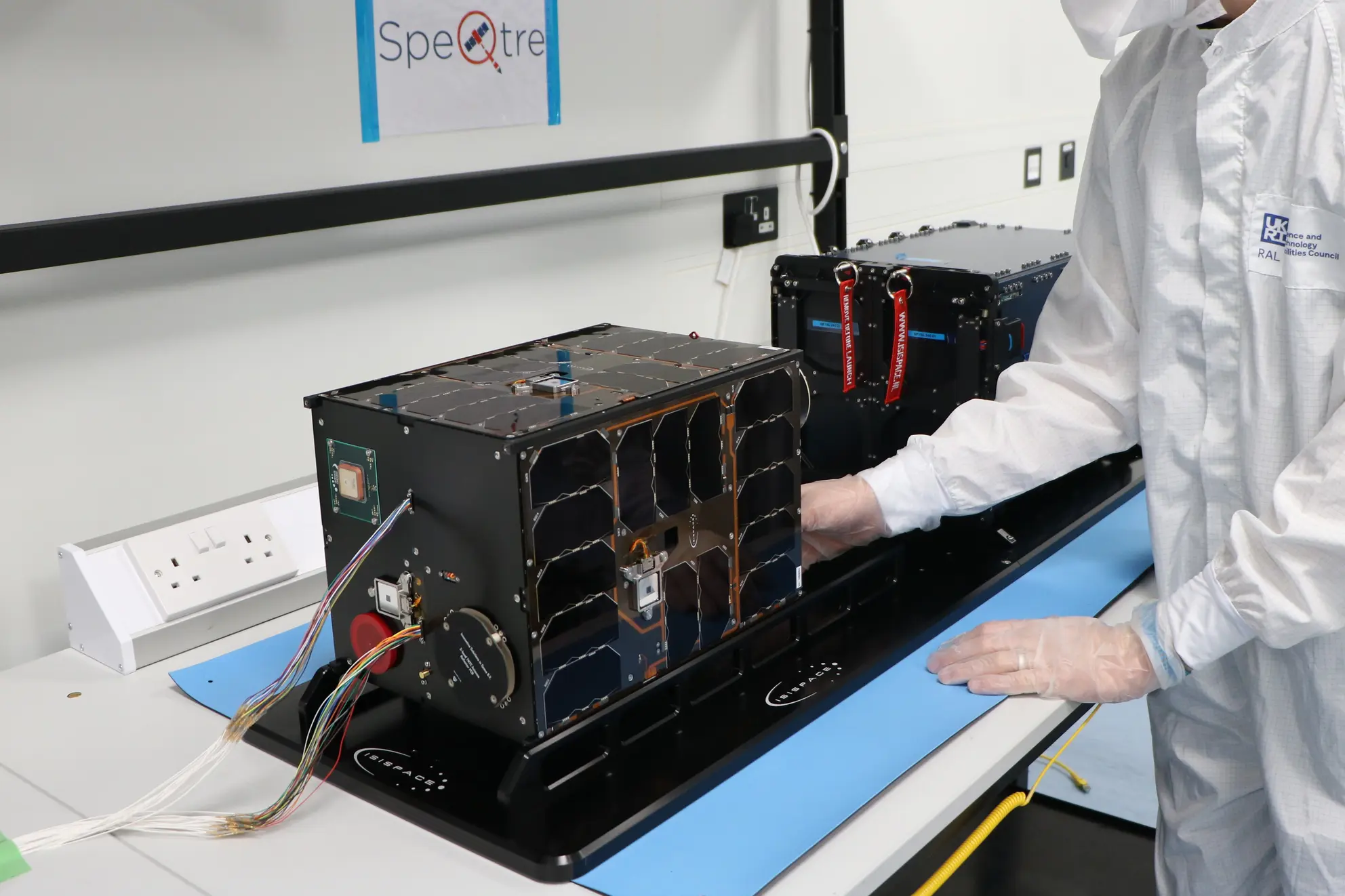 Specatel Image Speqtral | UK-Singapore quantum satellite ready for launch